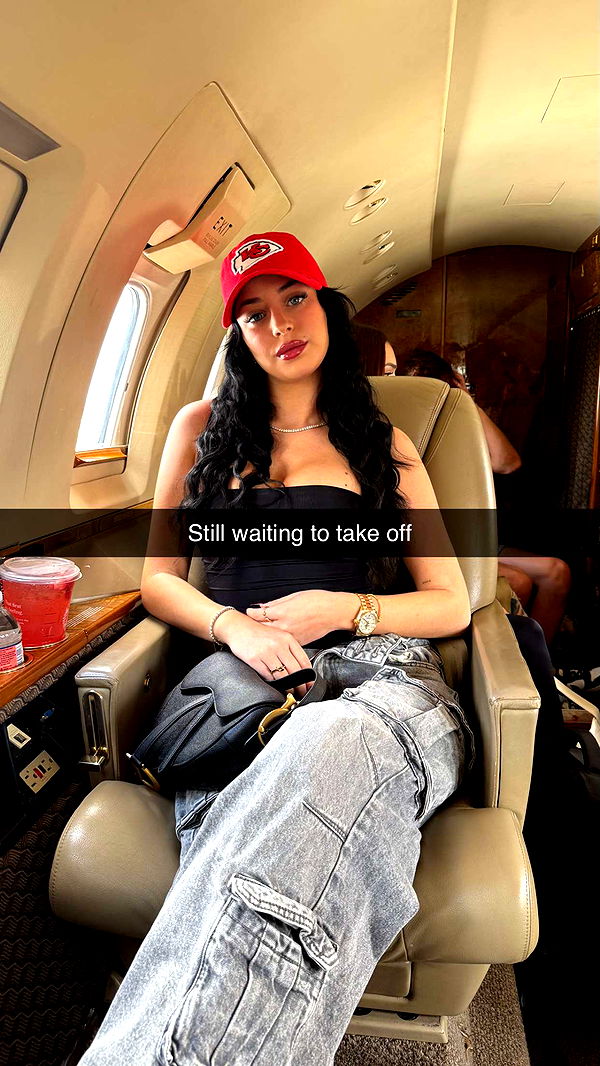 camilla_classy image ~ Altpins