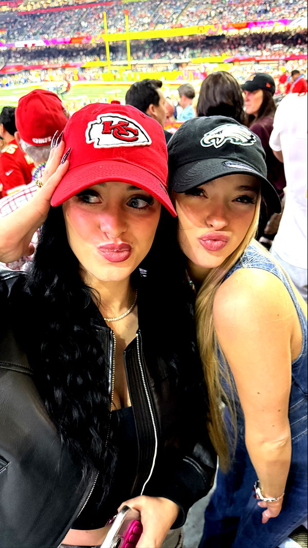 camilla_classy image ~ Altpins