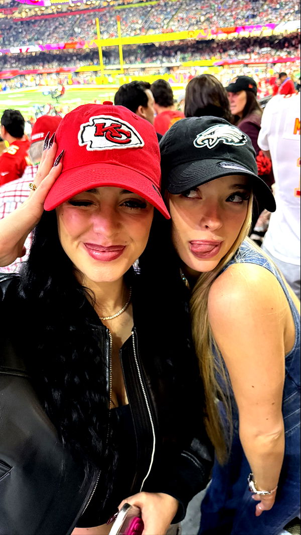 camilla_classy image ~ Altpins