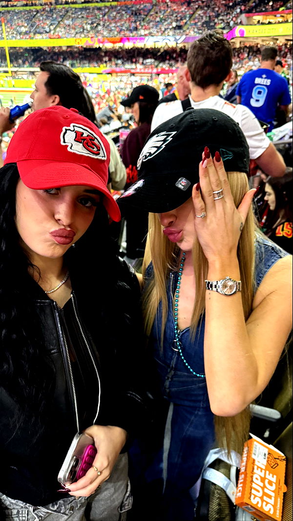 camilla_classy image ~ Altpins