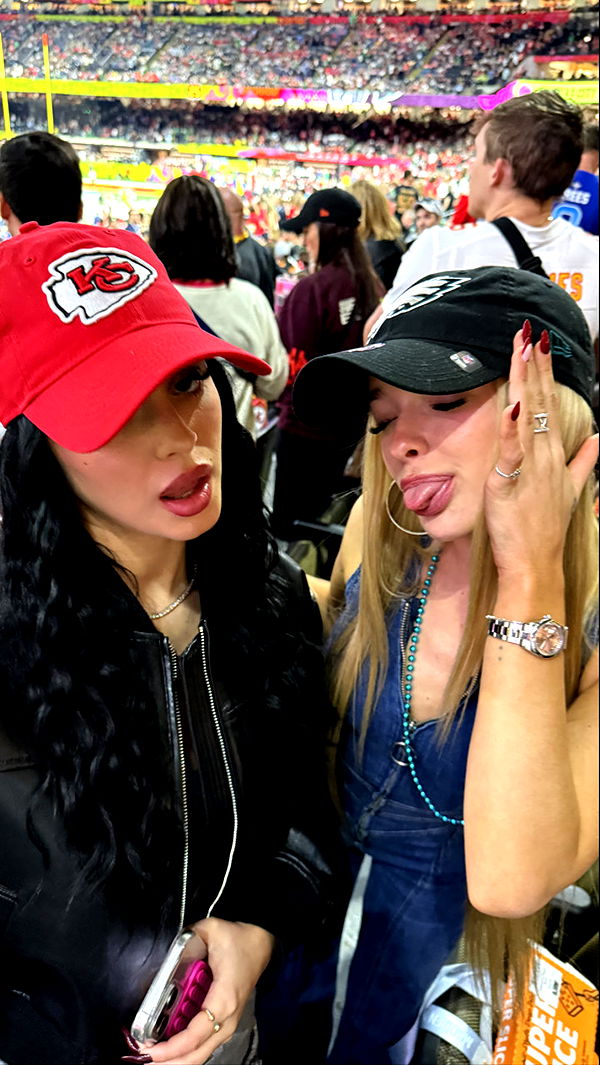 camilla_classy image ~ Altpins