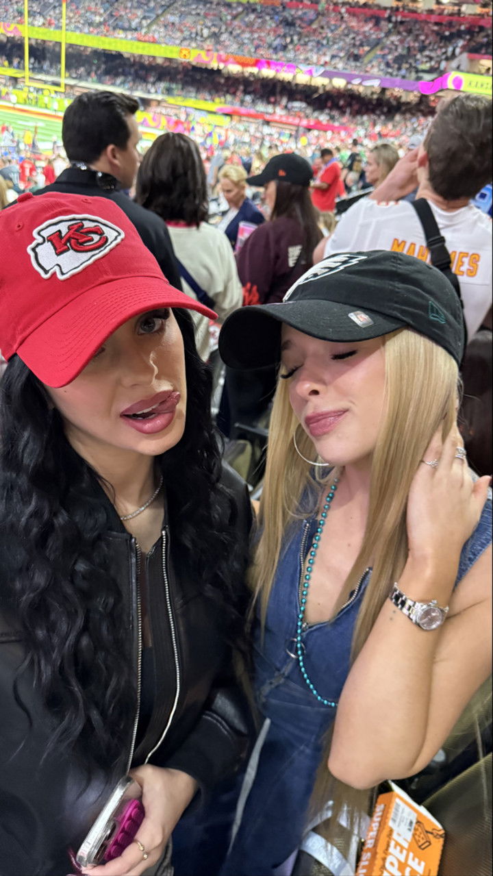 camilla_classy snapchat image archive image