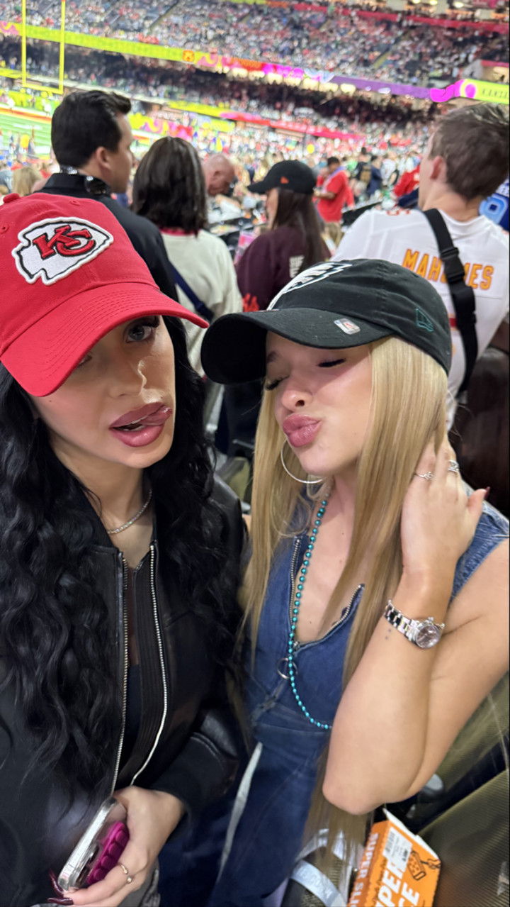 camilla_classy snapchat image archive image