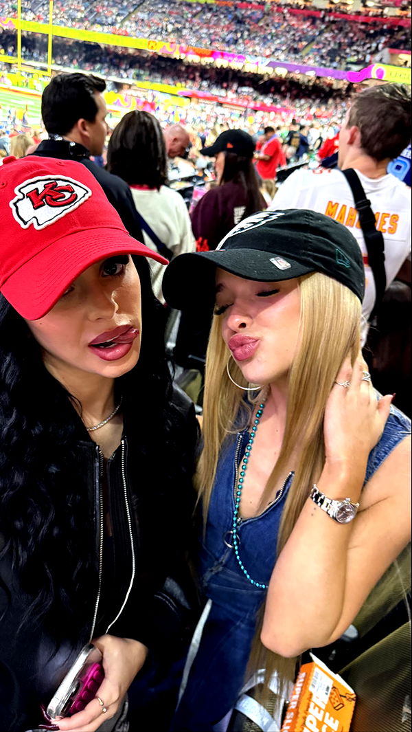 camilla_classy image ~ Altpins