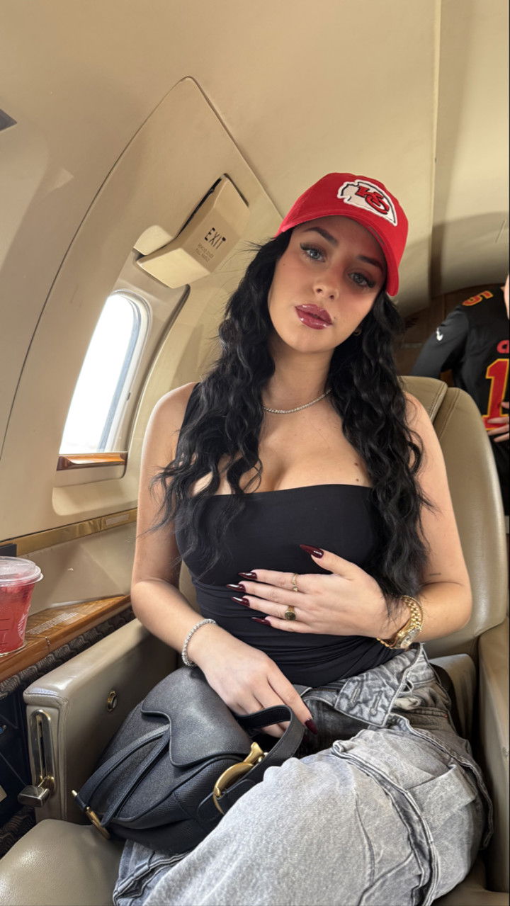 camilla_classy snapchat image archive image