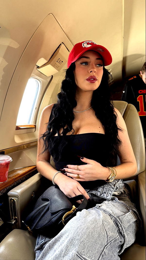 camilla_classy image ~ Altpins