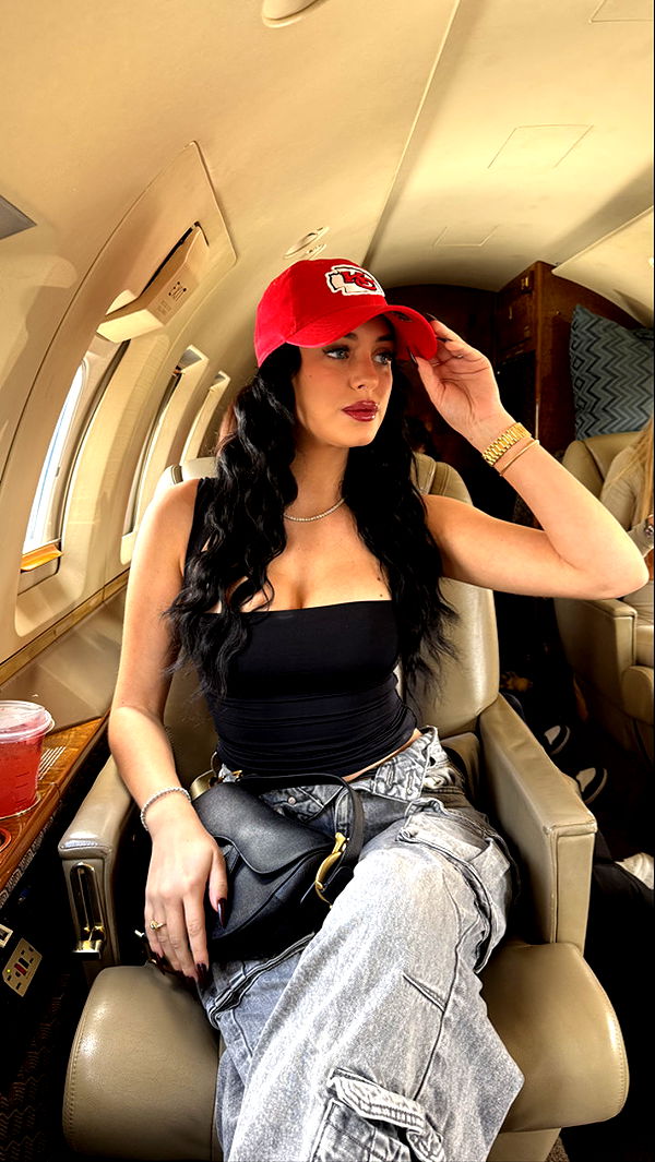 camilla_classy image ~ Altpins