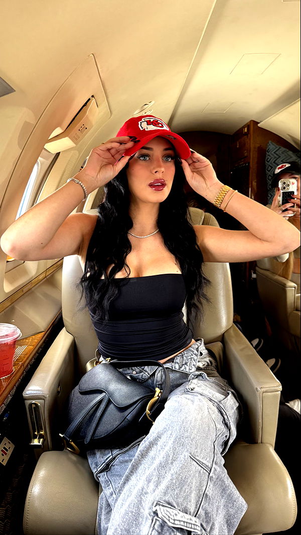 camilla_classy image ~ Altpins