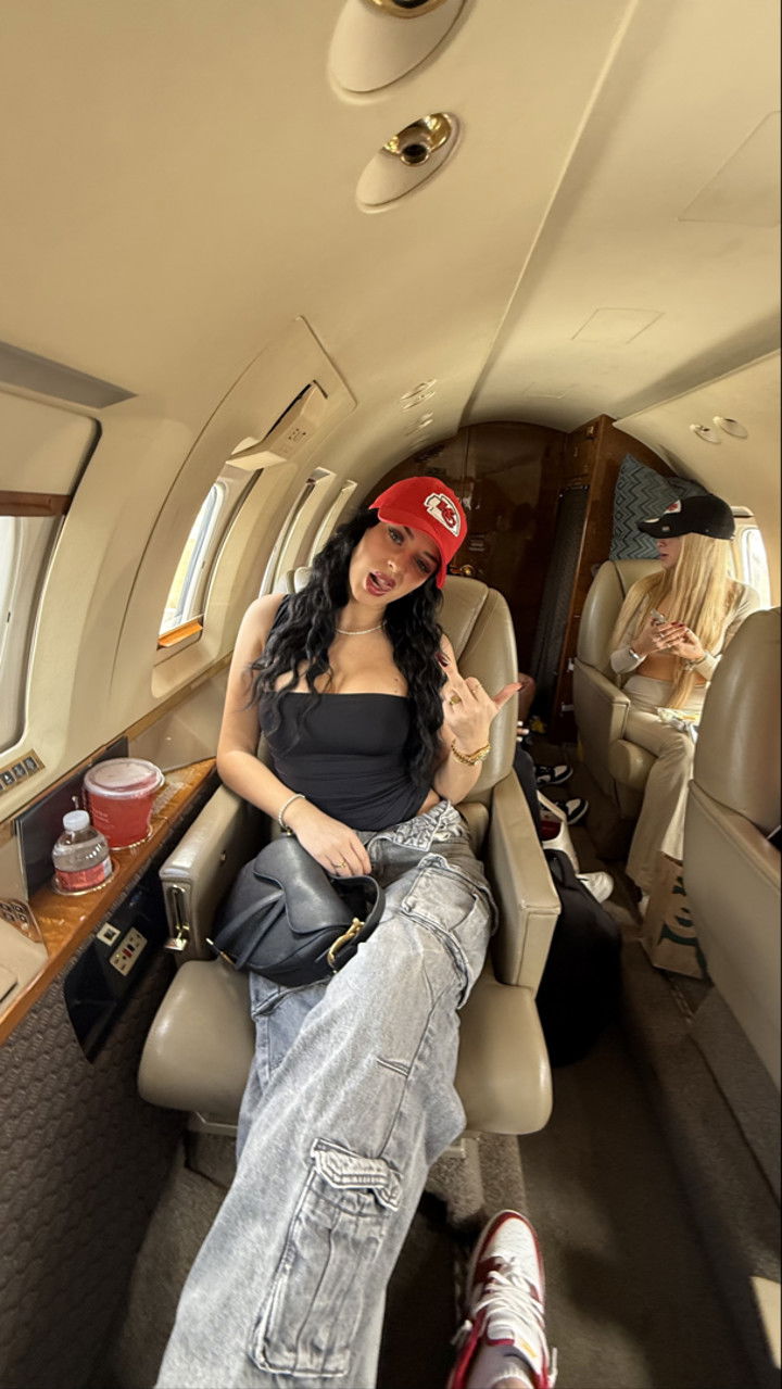 camilla_classy snapchat image archive image