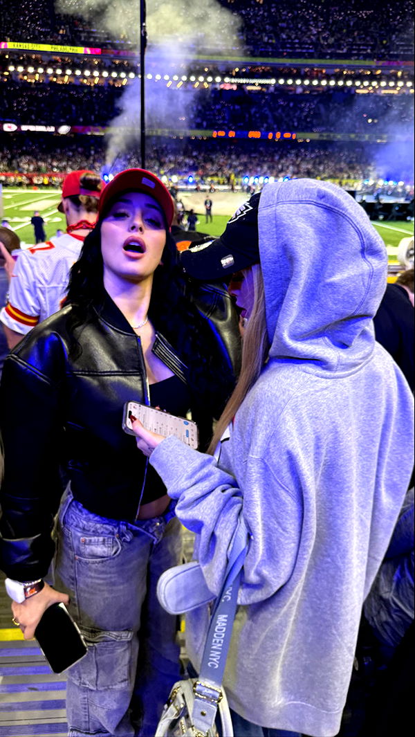 camilla_classy image ~ Altpins