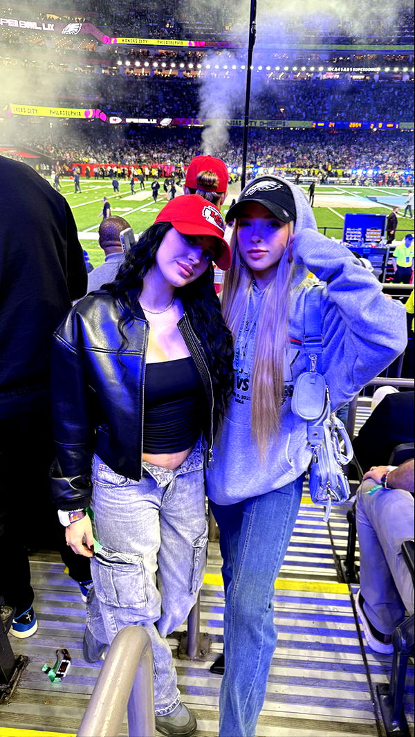 camilla_classy image ~ Altpins