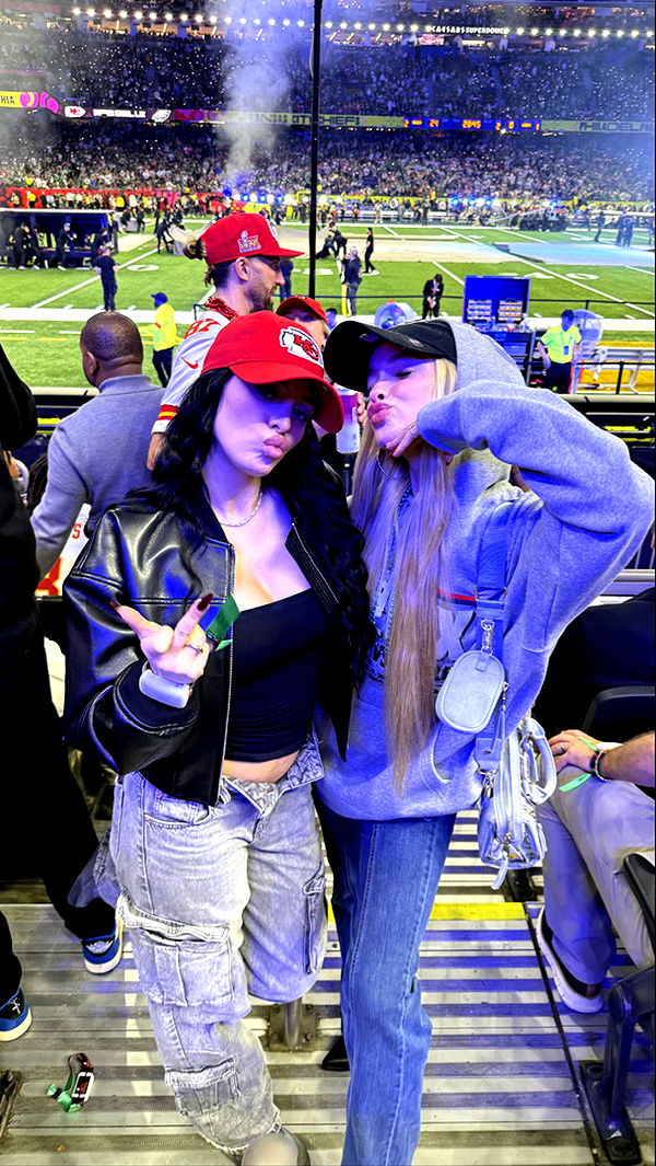 camilla_classy image ~ Altpins