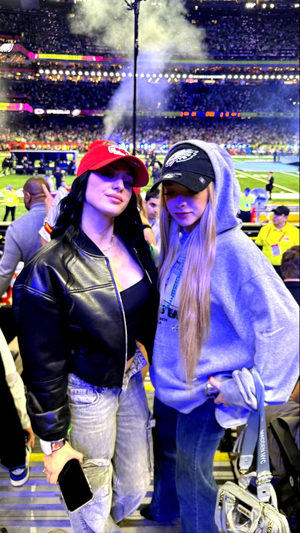 camilla_classy image ~ Altpins