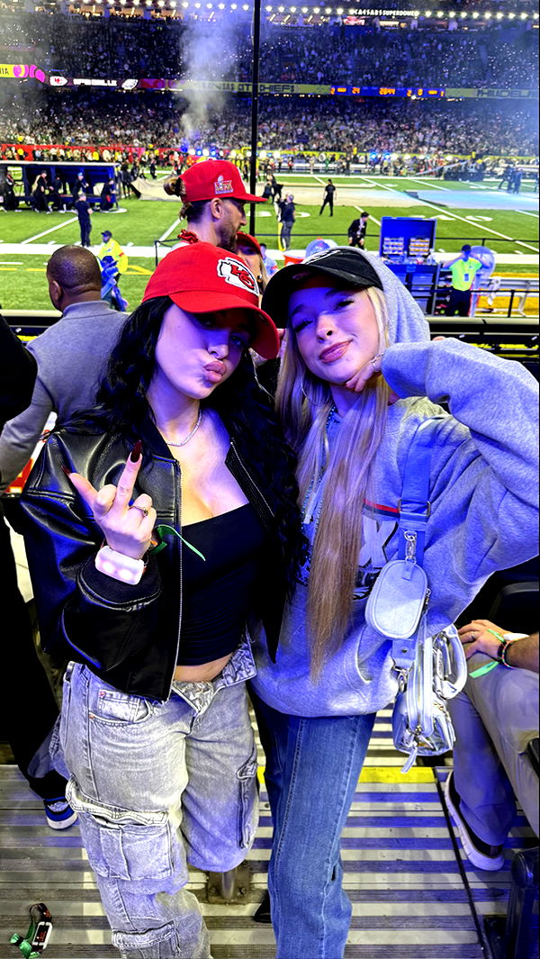 camilla_classy image ~ Altpins