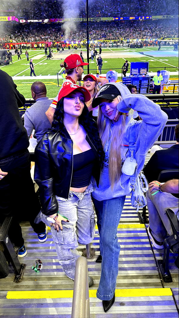 camilla_classy image ~ Altpins