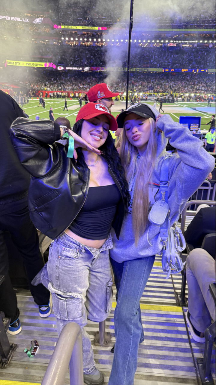 camilla_classy snapchat image archive image