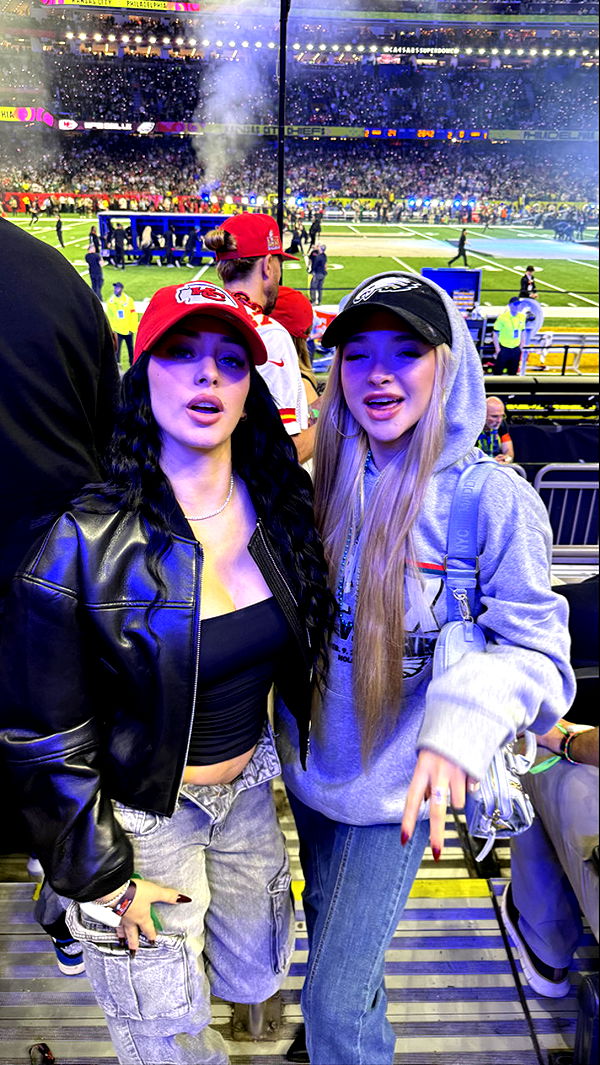 camilla_classy image ~ Altpins