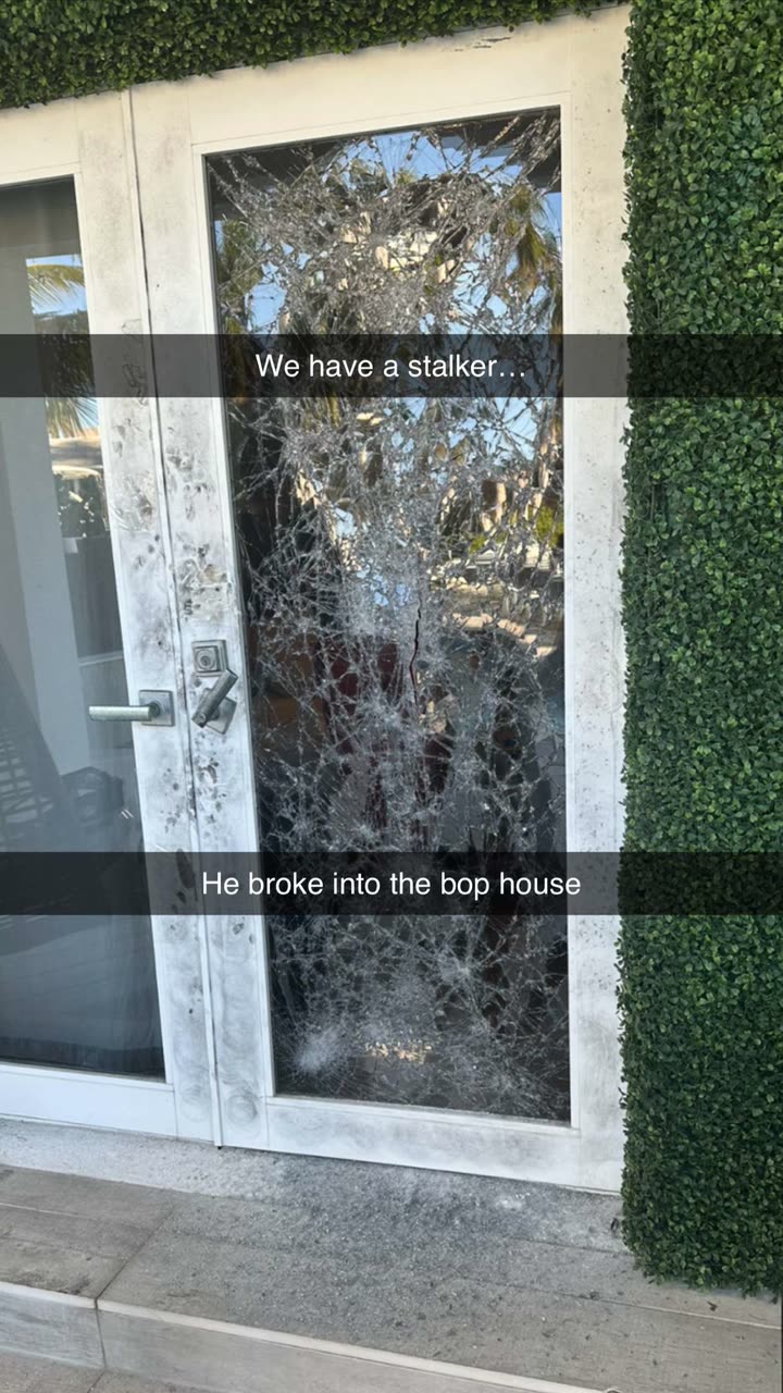 camilla_classy snapchat image archive image