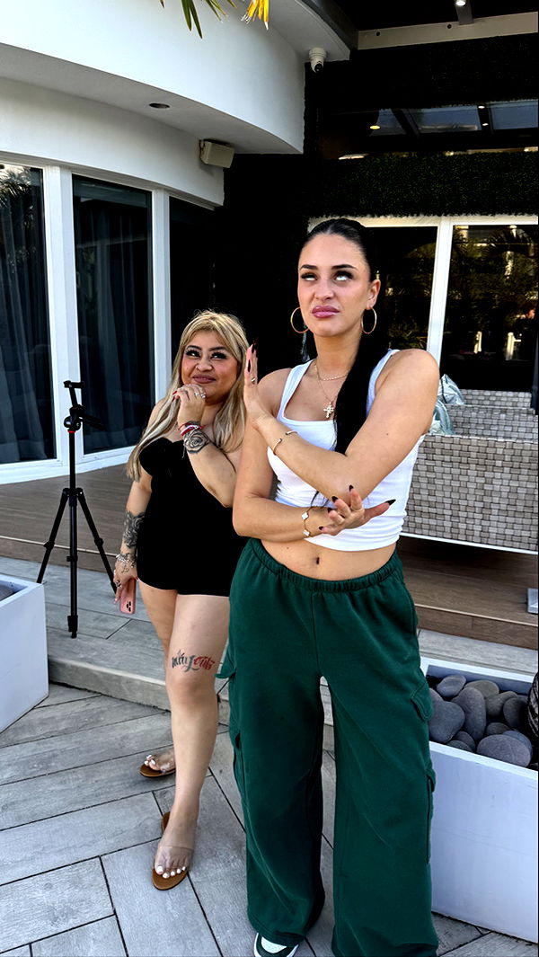 camilla_classy image ~ Altpins