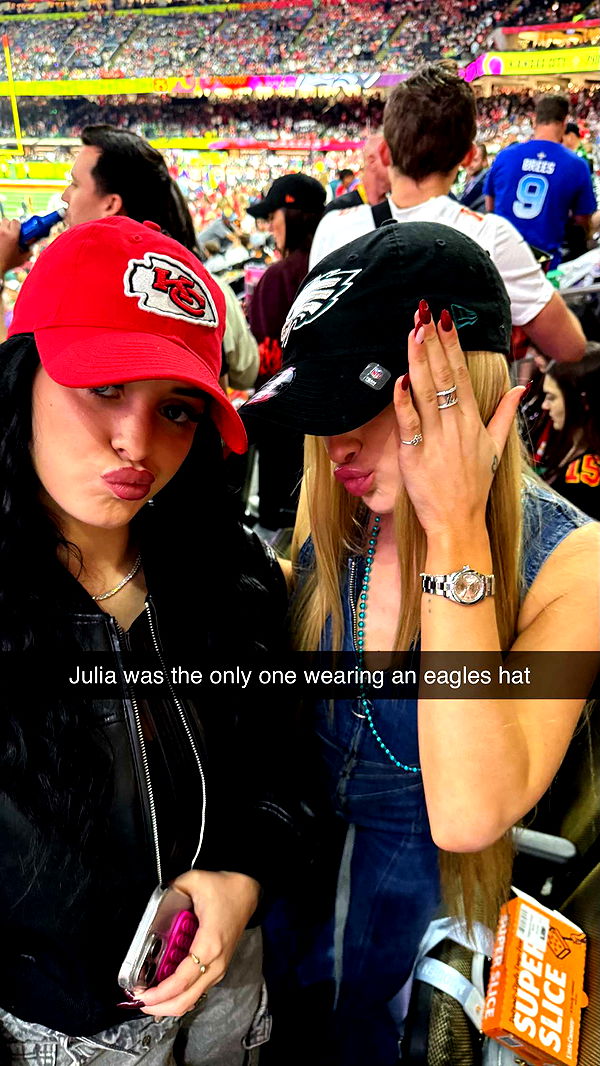 camilla_classy image ~ Altpins