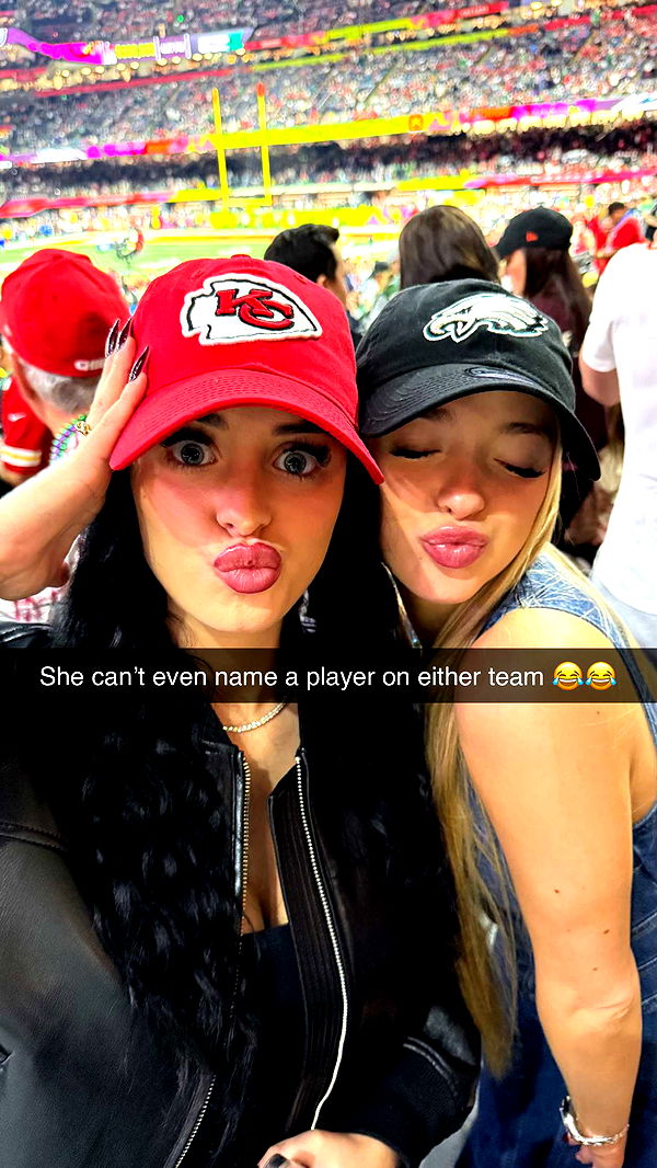 camilla_classy image ~ Altpins