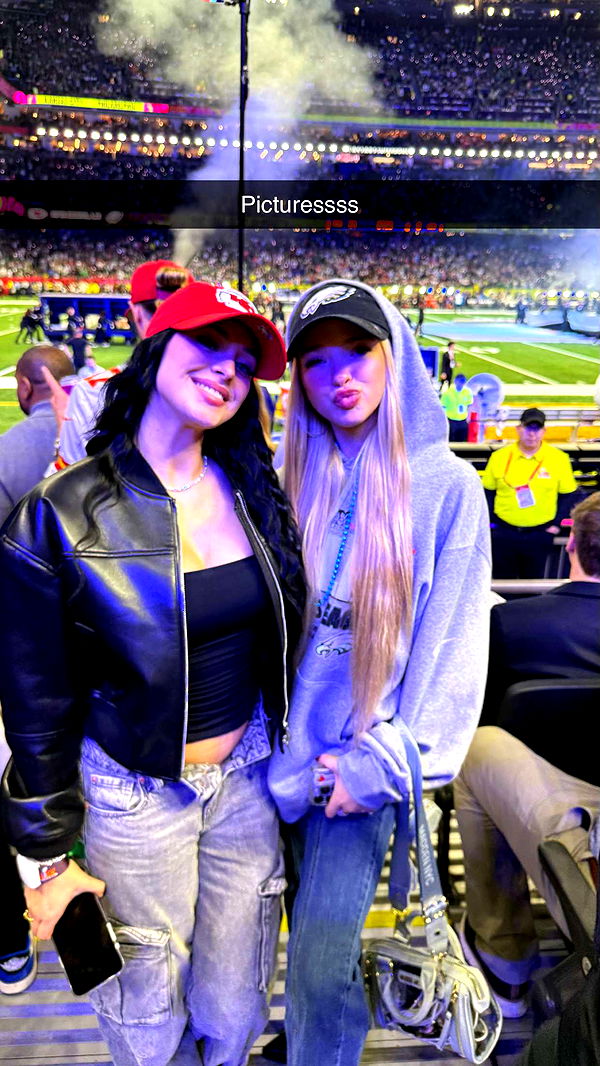 camilla_classy image ~ Altpins