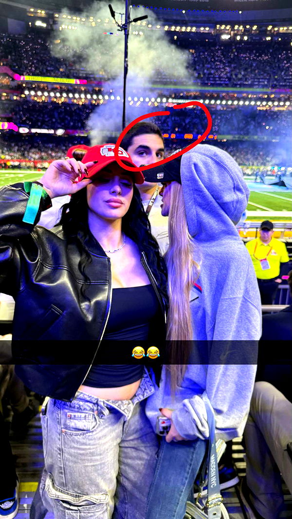 camilla_classy image ~ Altpins