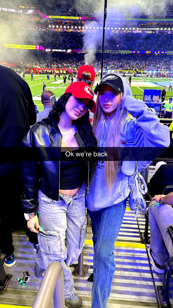 camilla_classy image ~ Altpins