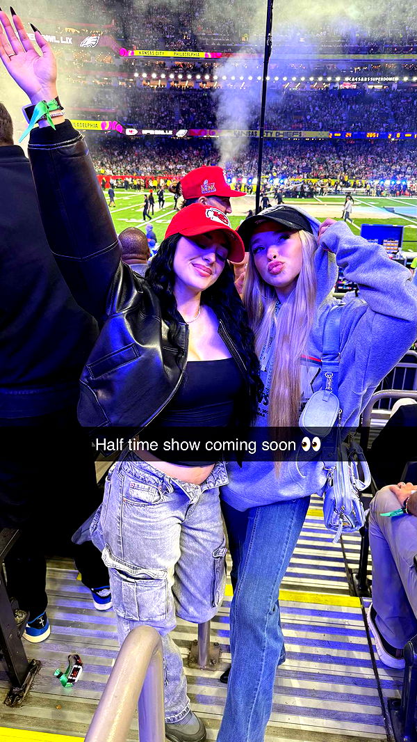 camilla_classy image ~ Altpins