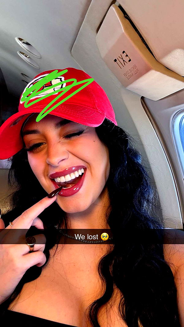 camilla_classy image ~ Altpins