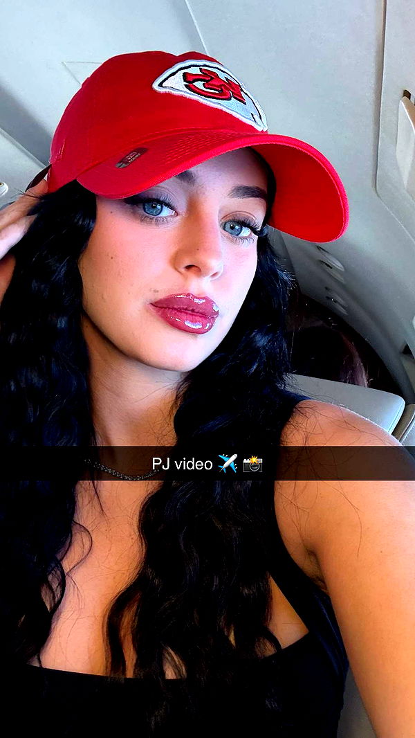 camilla_classy image ~ Altpins