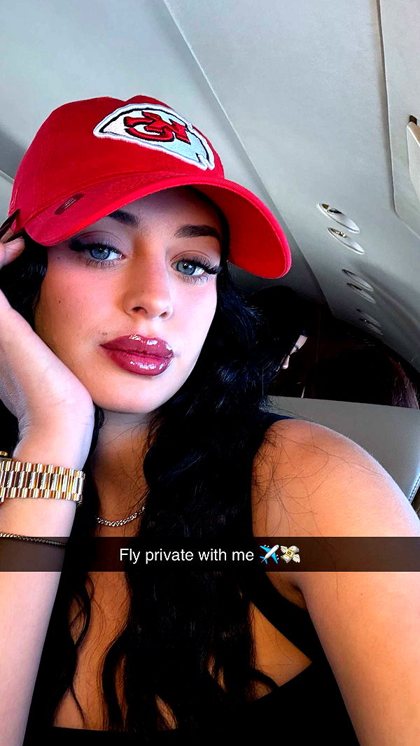 camilla_classy image ~ Altpins