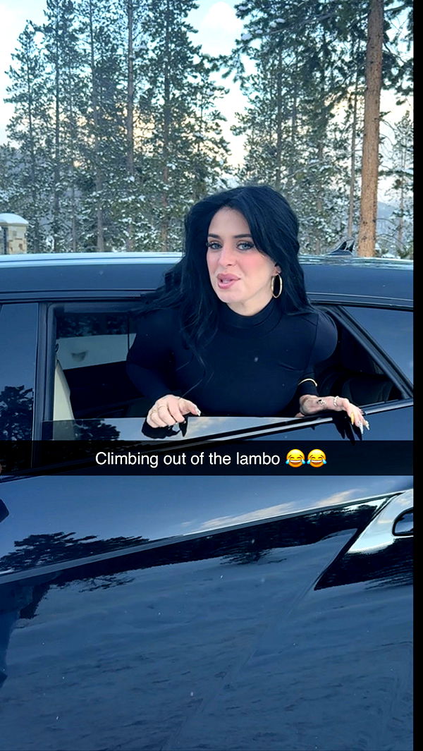 camilla_classy image ~ Altpins