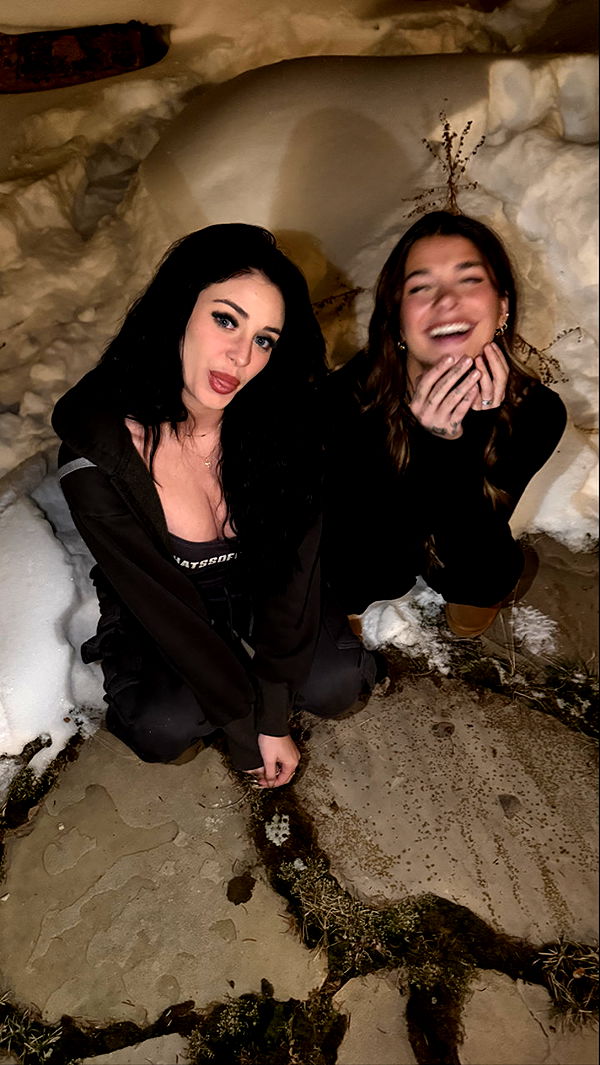 camilla_classy image ~ Altpins