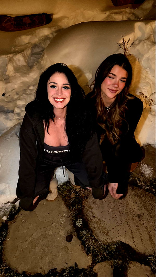 camilla_classy image ~ Altpins