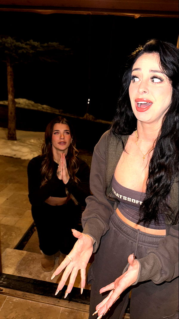 camilla_classy image ~ Altpins