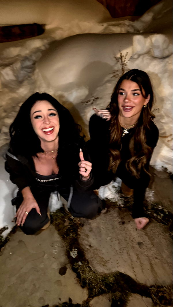 camilla_classy image ~ Altpins