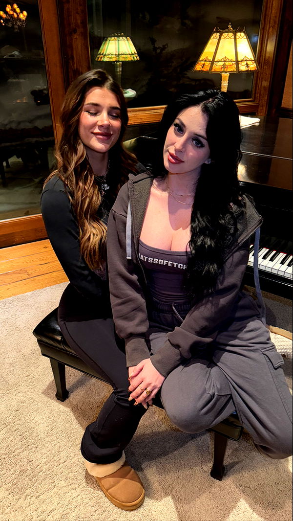 camilla_classy image ~ Altpins