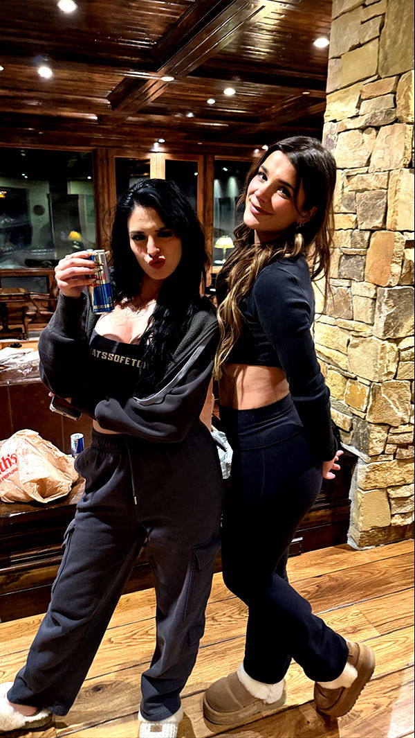 camilla_classy image ~ Altpins