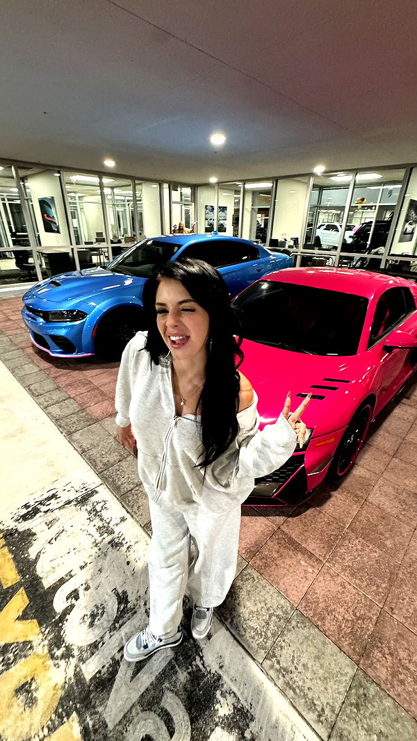 camilla_classy image ~ Altpins