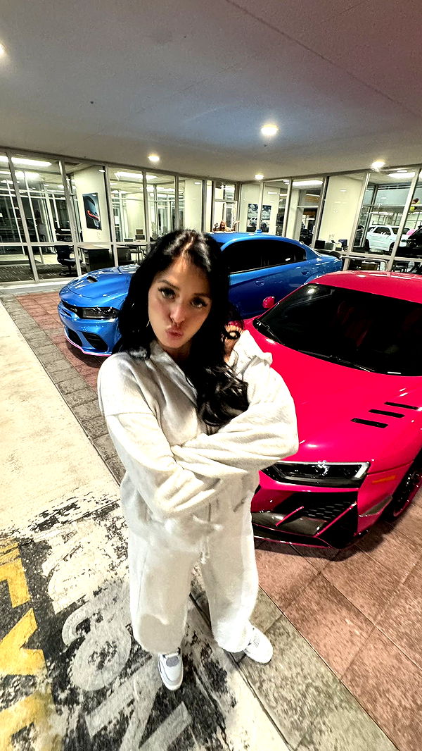 camilla_classy image ~ Altpins