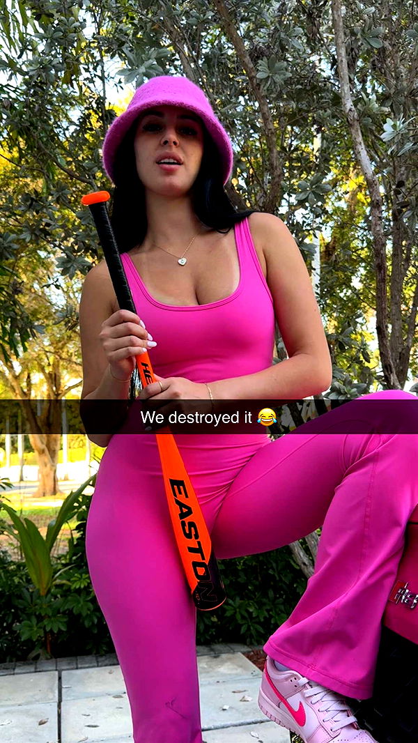 camilla_classy image ~ Altpins