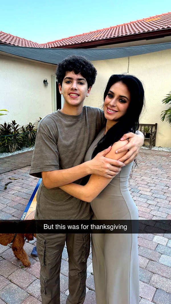 camilla_classy image ~ Altpins