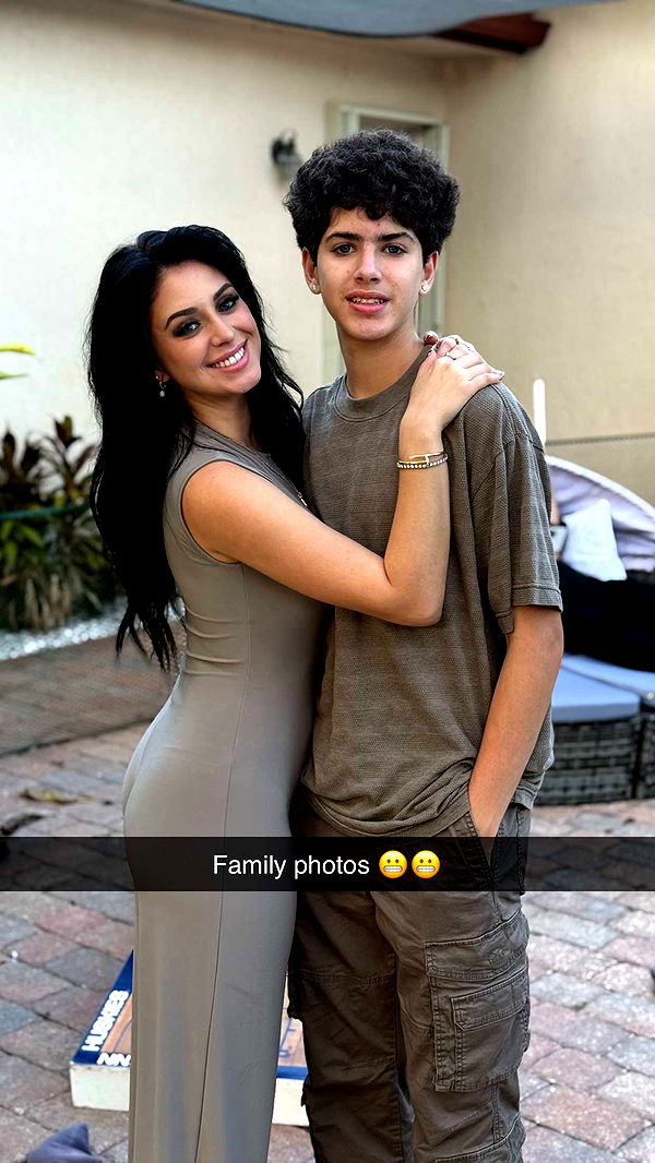 camilla_classy image ~ Altpins