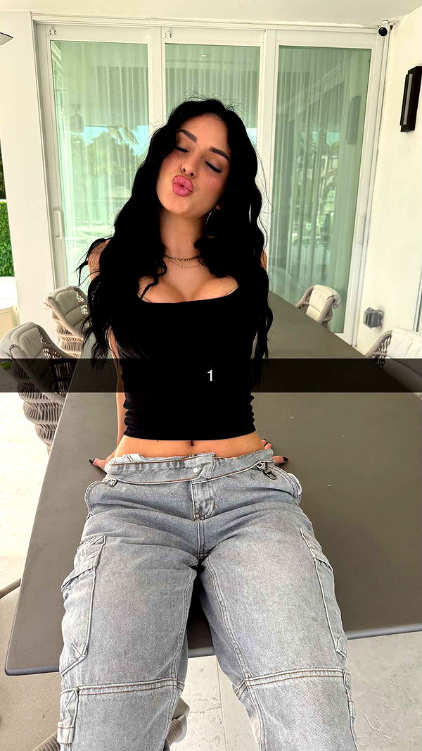 camilla_classy image ~ Altpins