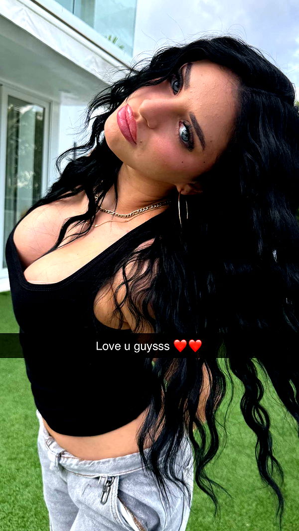 camilla_classy image ~ Altpins