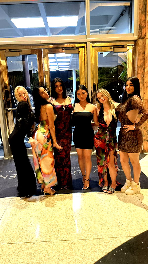 camilla_classy image ~ Altpins