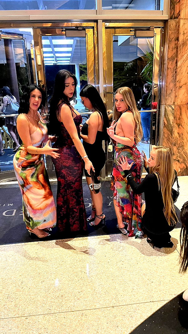 camilla_classy image ~ Altpins