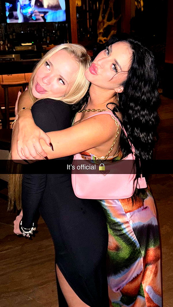 camilla_classy image ~ Altpins