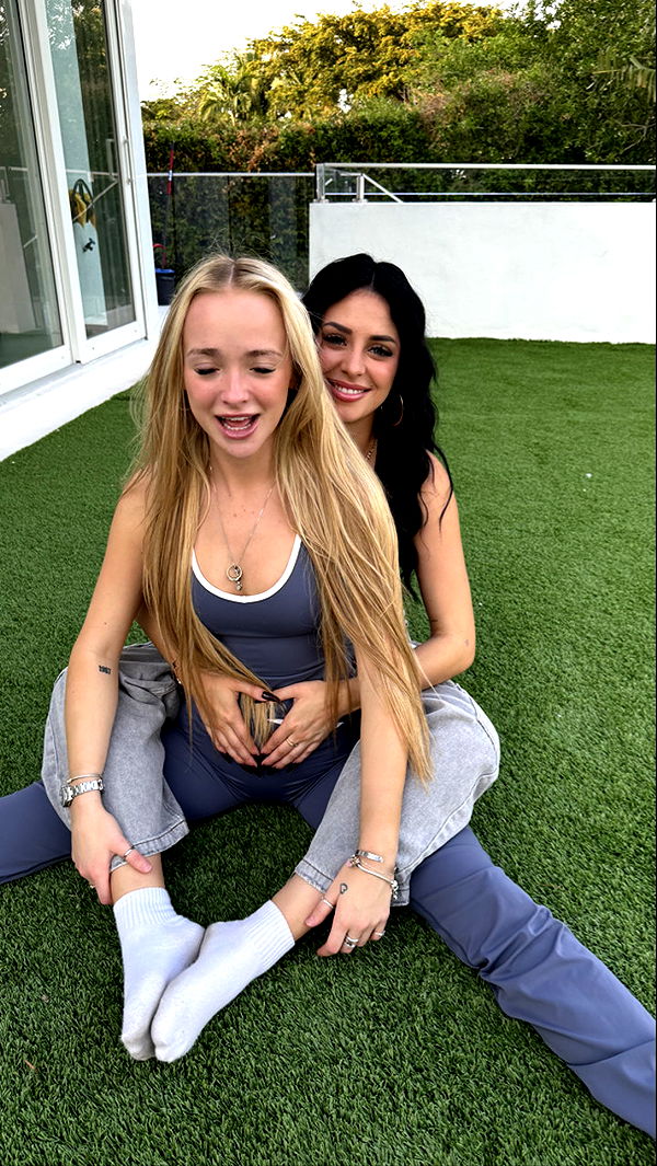 camilla_classy image ~ Altpins